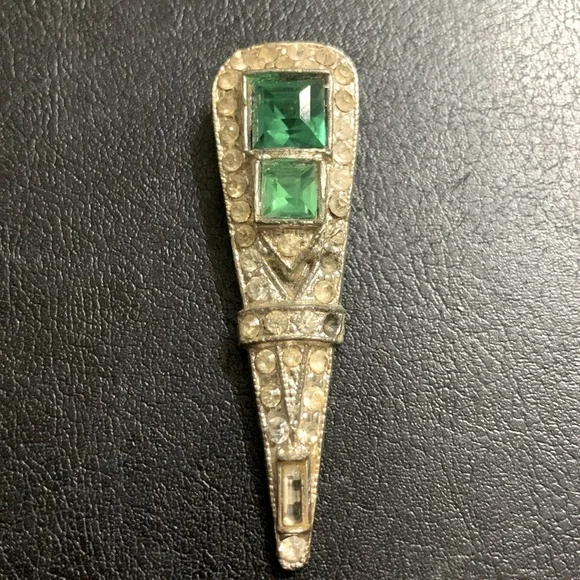 Antique Art Deco WMCA Dress clips green UV ACTIVE .. missing 2 stones - Picture 5 of 5
